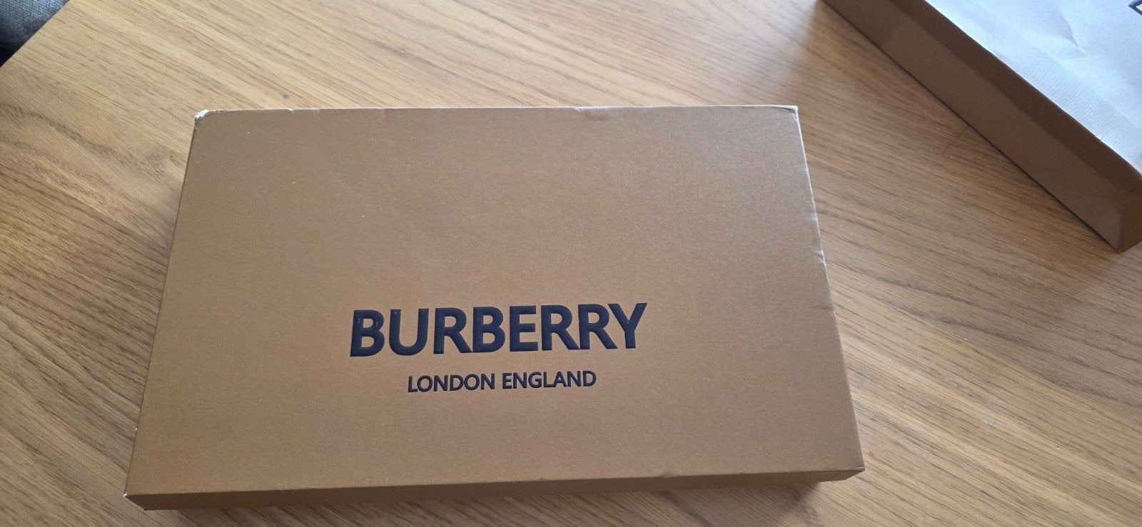 echarpe burberry, Kleding | Dames, Mutsen, Sjaals en Handschoenen, Ophalen
