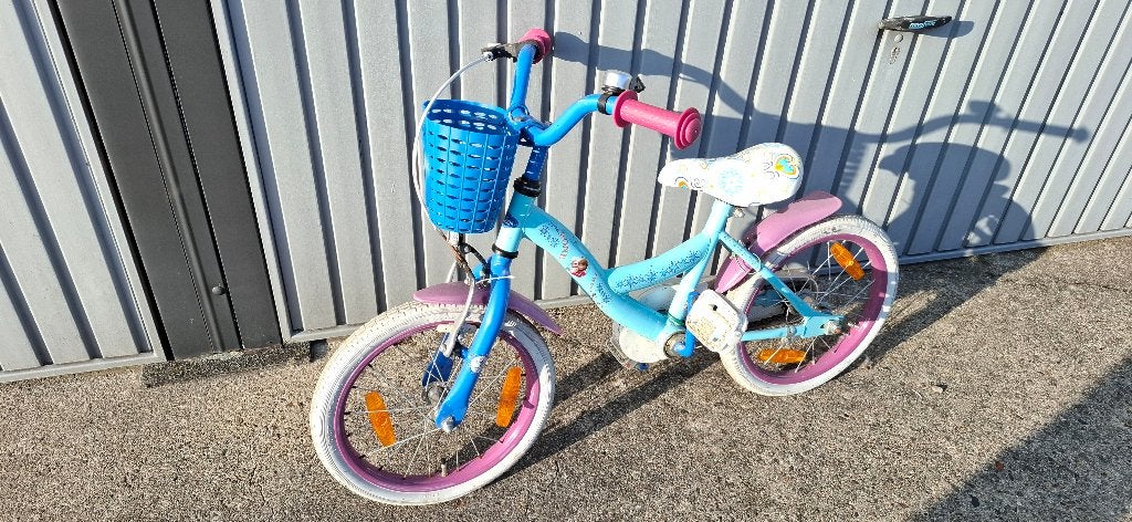 Fiets Frozen Elsa, Fietsen en Brommers, Fietsen | Kinderfietsjes, Ophalen, Gebruikt, Terugtraprem, Minder dan 16 inch