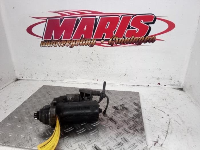 Startmotor van een Volkswagen Caddy, Gebruikt, -, Volkswagen, -