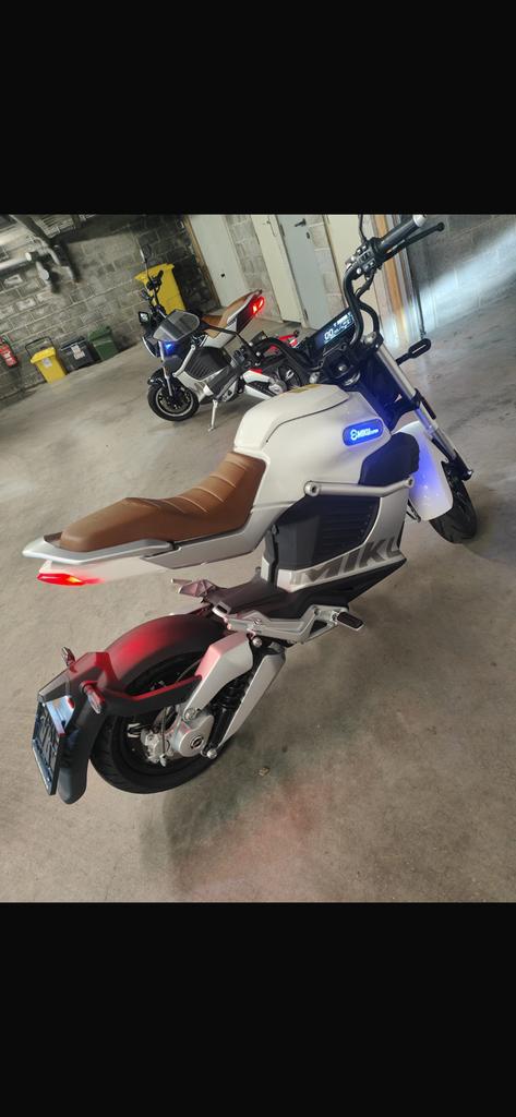 Sunra miku elektronische 125 cc moter, Ophalen of Verzenden