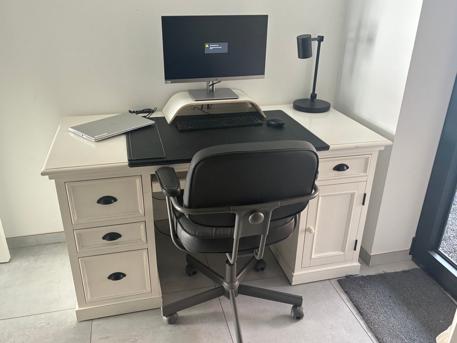 Bureau blanc Maisons du Monde avec glissières et armoire, Autres marques, Bureau d'ordinateur, 150 cm, Avec tiroirs