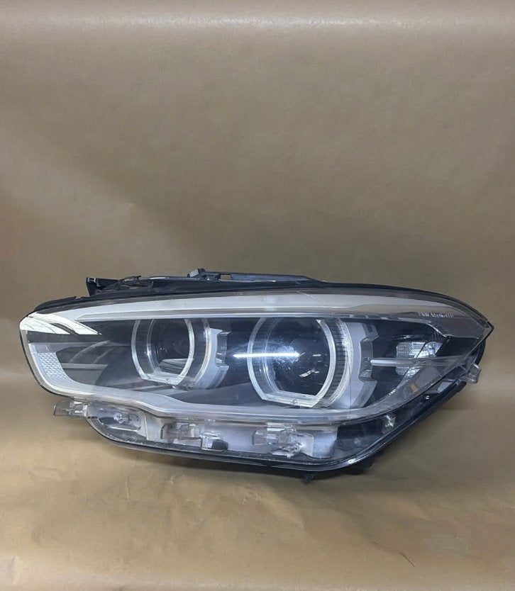 BMW 1-Serie LCI Adaptive LED Koplamp Links A9749294101, Auto-onderdelen, Ophalen of Verzenden, Gebruikt, BMW