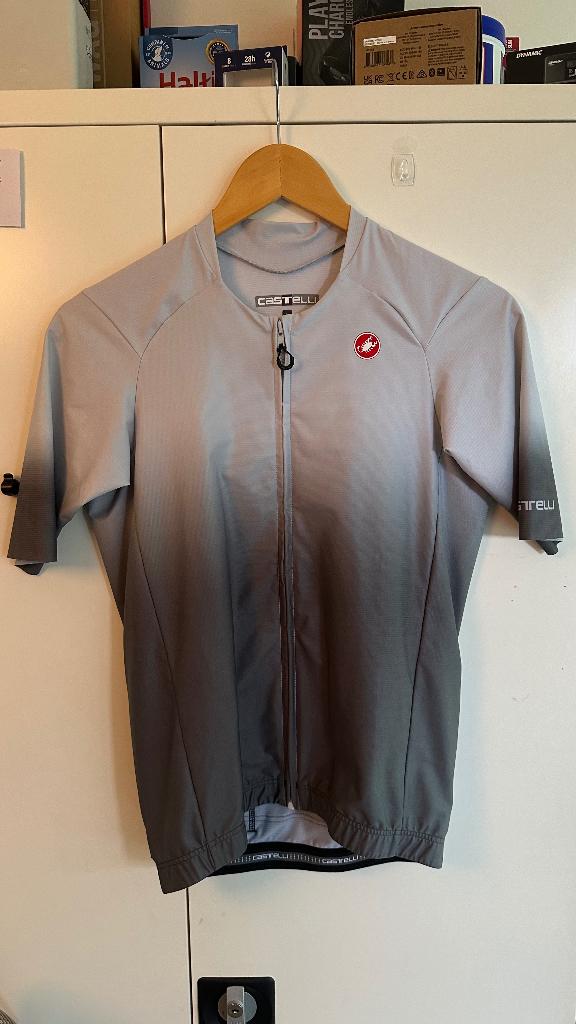 Maillot Castelli UPF KM gris, Neuf, Vêtements d'extérieur, Castelli, Enlèvement