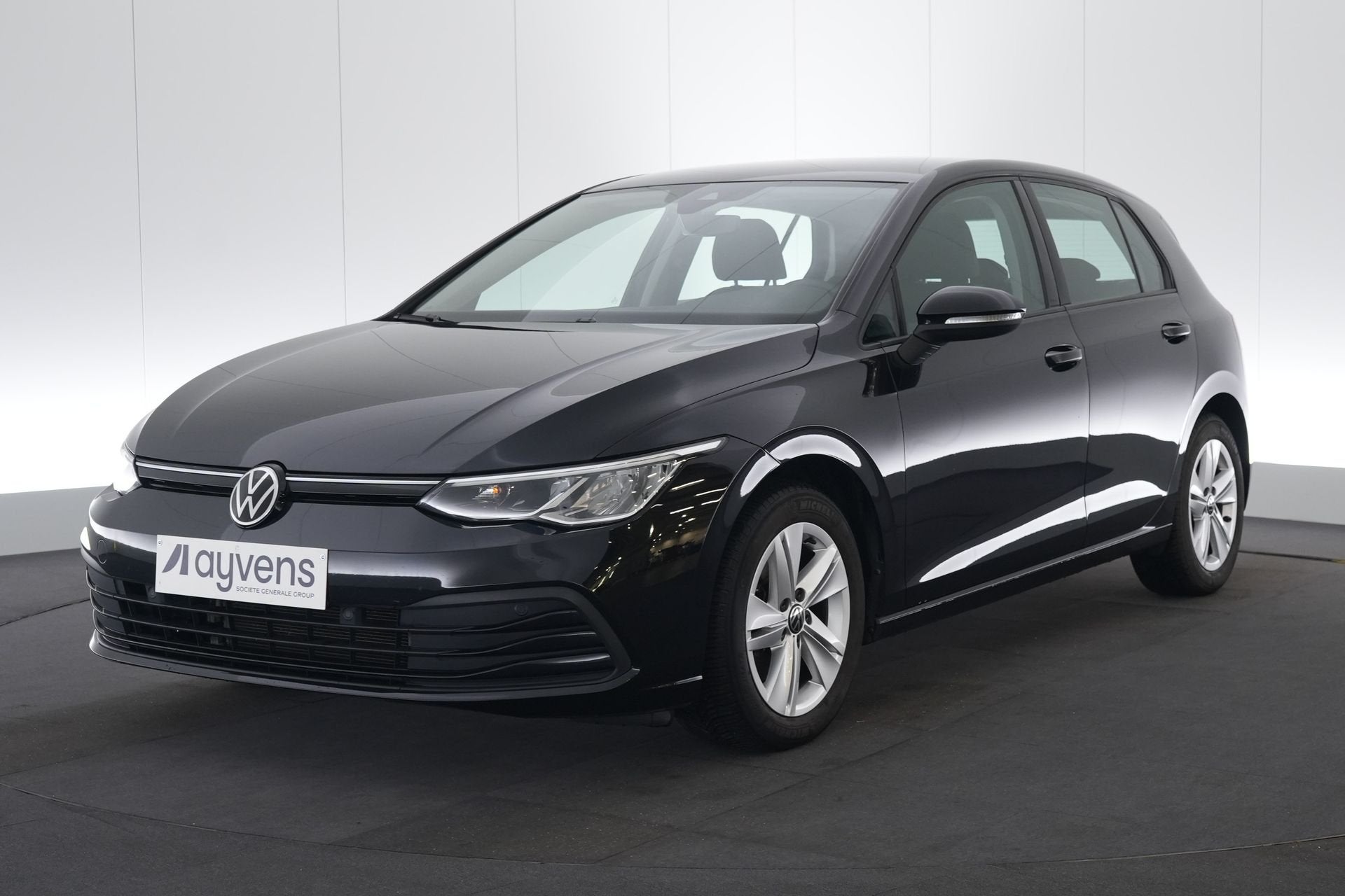 (2HLP232) VOLKSWAGEN GOLF VIII, https://public.car-pass.be/vhr/899bf0bc-0feb-4c7e-a960-8c37f9c4dc3b, Stof, Zwart, Bedrijf