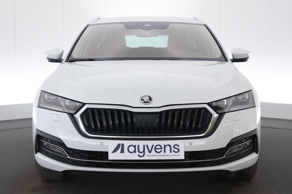 (2BDR671) SKODA OCTAVIA COMBI, Autos, 1395 cm³, Achat, Entreprise, Hybride rechargeable