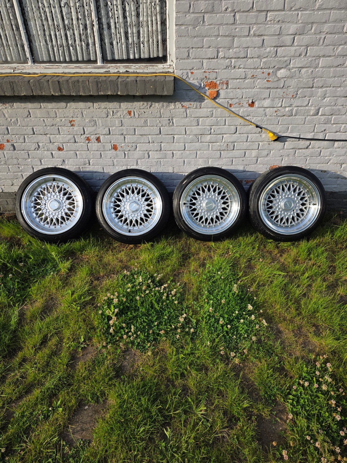 Jantes 17" DARE 4x100 avec pneus tractés, Enlèvement ou Envoi, 17 pouces, Pneu(s)