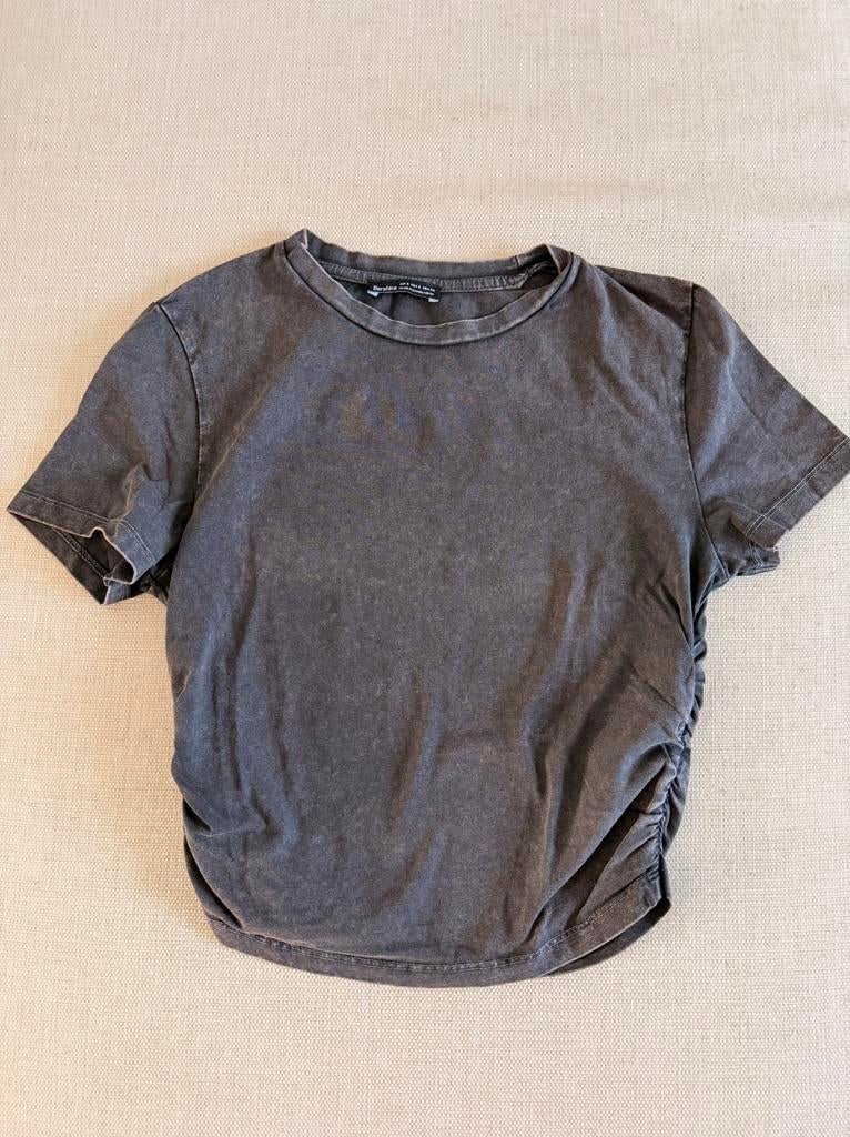 T-shirt Bershka taille S, Ophalen of Verzenden, Zo goed als nieuw