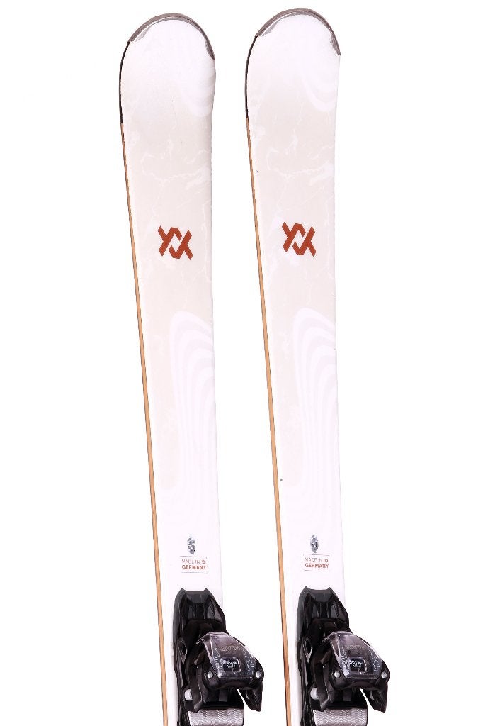 Skis pour femmes 153 ; 158 cm VOLKL FLAIR SC 2025, blancs, Autres marques, Carving, Skis, 140 à 160 cm