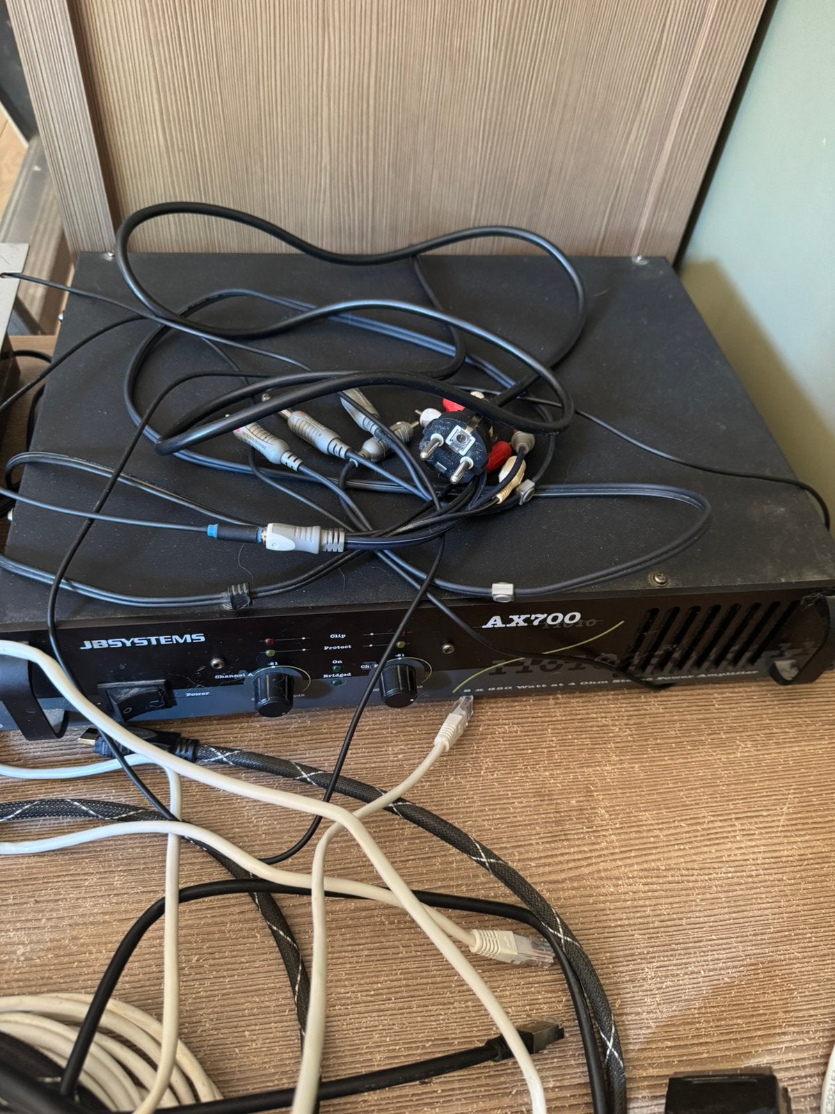 JB Systems AX700 PA-eindversterker, Ophalen, Gebruikt