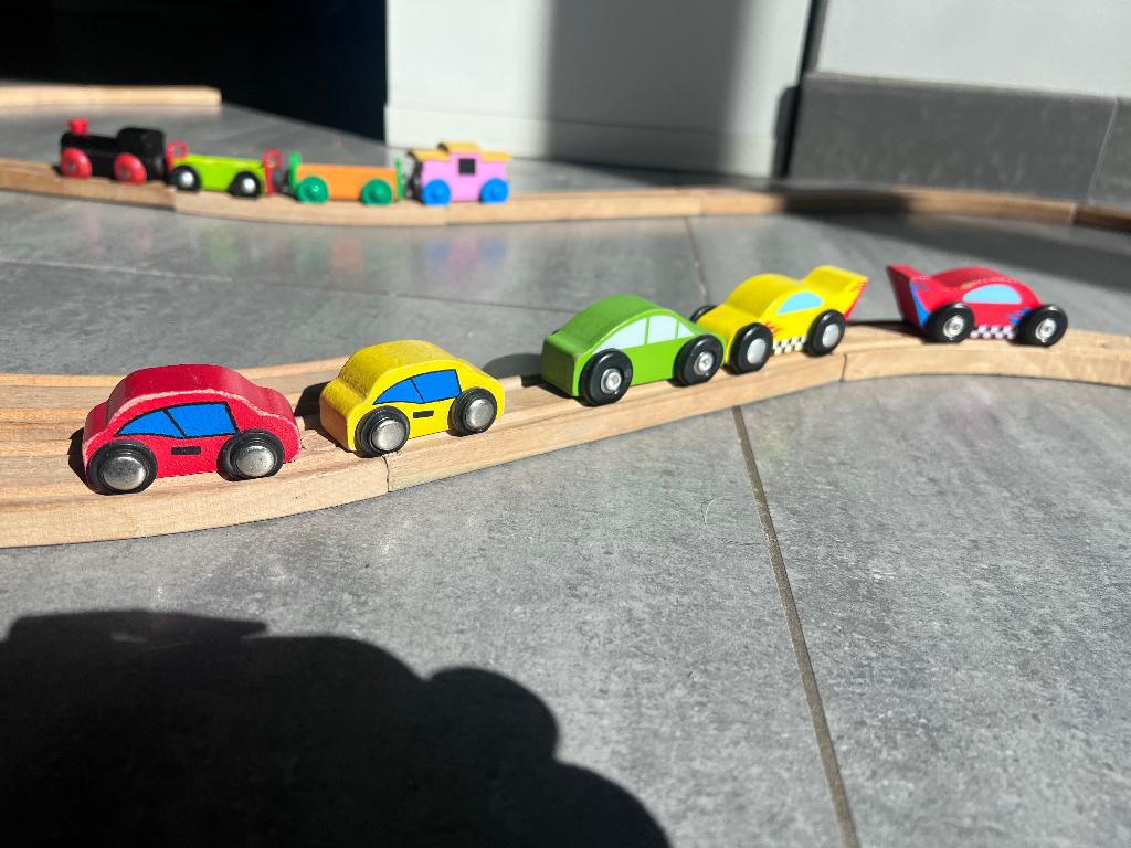 Houten treinbaan autobaan met houten toebehoren, Ophalen, Gebruikt