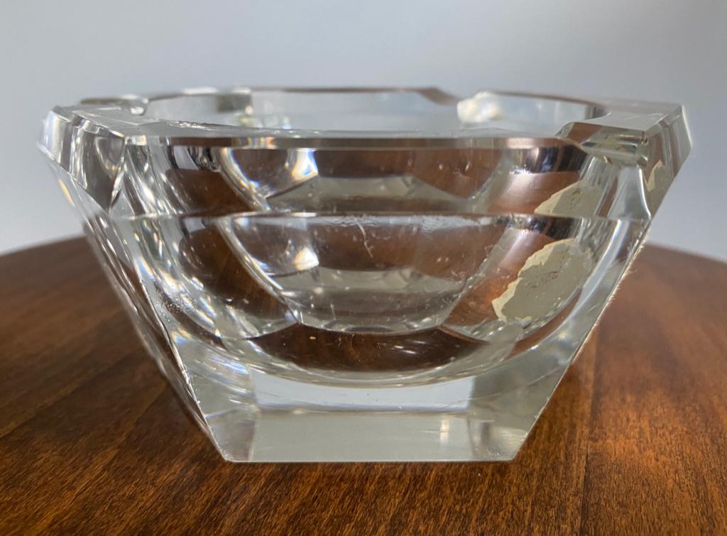 Art deco kristallen asbak gesigneerd Val Saint-Lambert, Ophalen