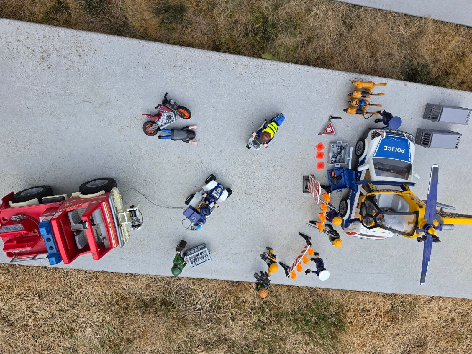 Playmobil politie barricade en TV-helicopter, Kinderen en Baby's, Speelgoed | Playmobil, Ophalen