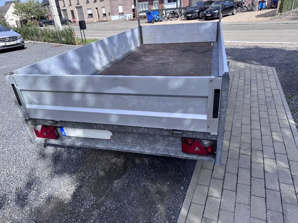 aanhangwagen dubbelas geremd, Enlèvement, Utilisé