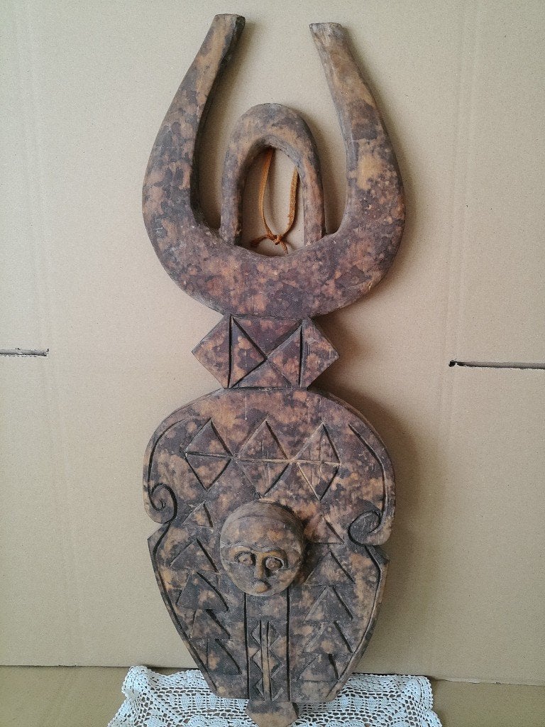 Sakrobundi masker of Bedu masker 73cm Ivoorkust of Ghana, Hout, Bruin, Afrika, Masker