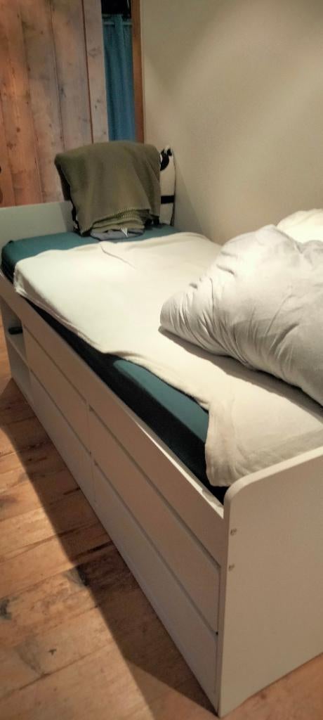 Vend lit adolescent, 85 à 100 cm, Sommier à lattes, Enlèvement, 180 cm ou plus
