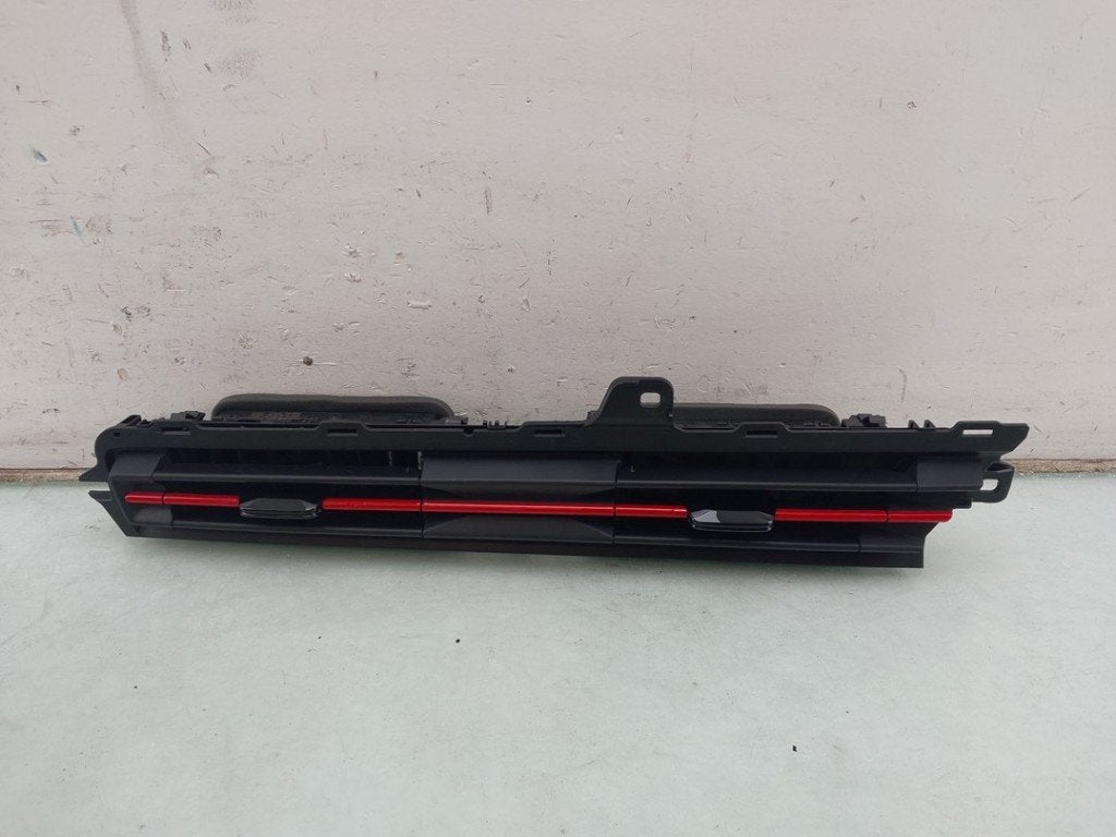 DASHBOARD LUCHTROOSTER Audi RS 3 Sportback (8YA) (01-2021/-), Info@audi.de, Audi, Audi AG, Gebruikt