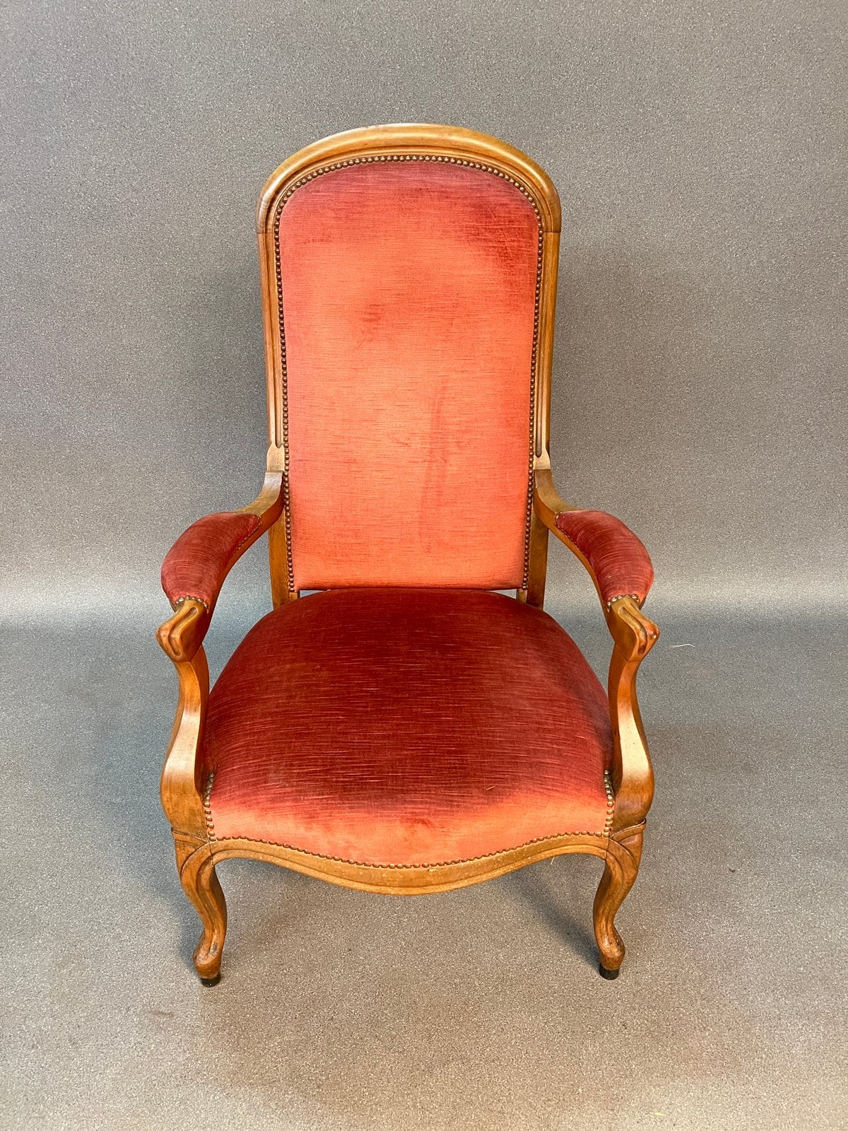 Fauteuil Louis XV vintage en bois & velours – Ancien, Enlèvement, Comme neuf, Bois