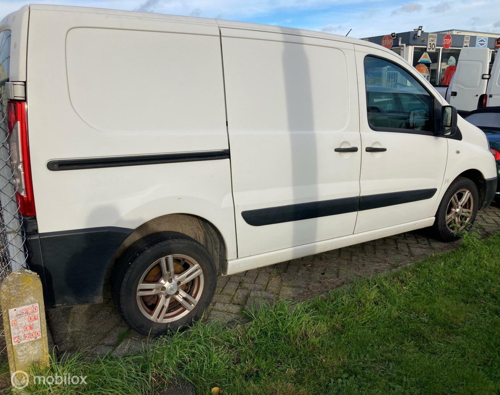 Peugeot Expert 2.0 HDI L1H1 MOTOR DEFEKT, Gebruikt, 4 cilinders, Particulier, Euro 4