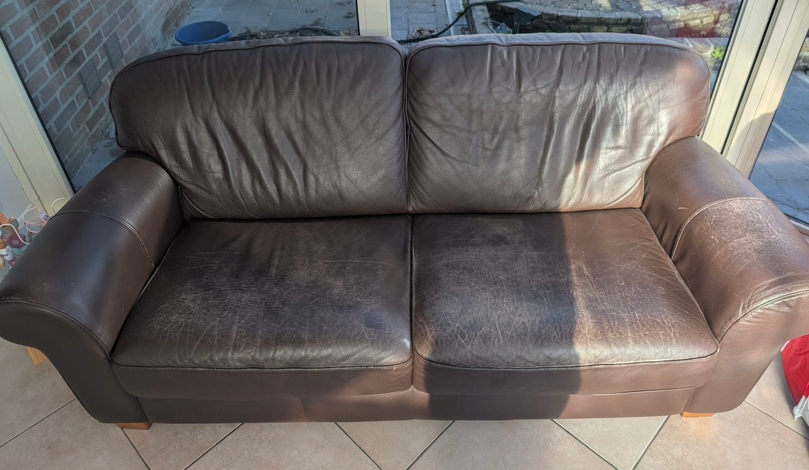 RAMASSAGE GRATUIT, Enlèvement, Utilisé, Cuir, 250 à 300 cm