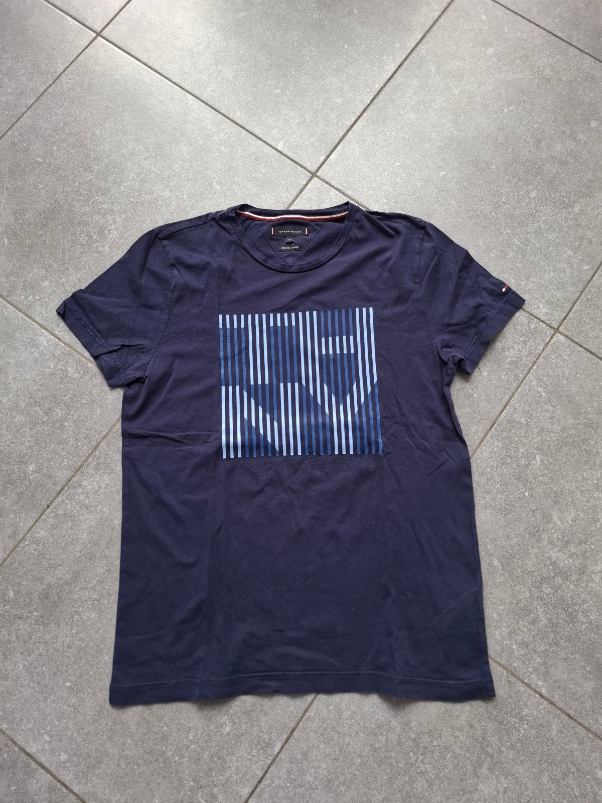 Tshirt Tommy Hilfiger maat M, Ophalen of Verzenden, Zo goed als nieuw, Tommy hilfiger, Maat 48/50 (M)