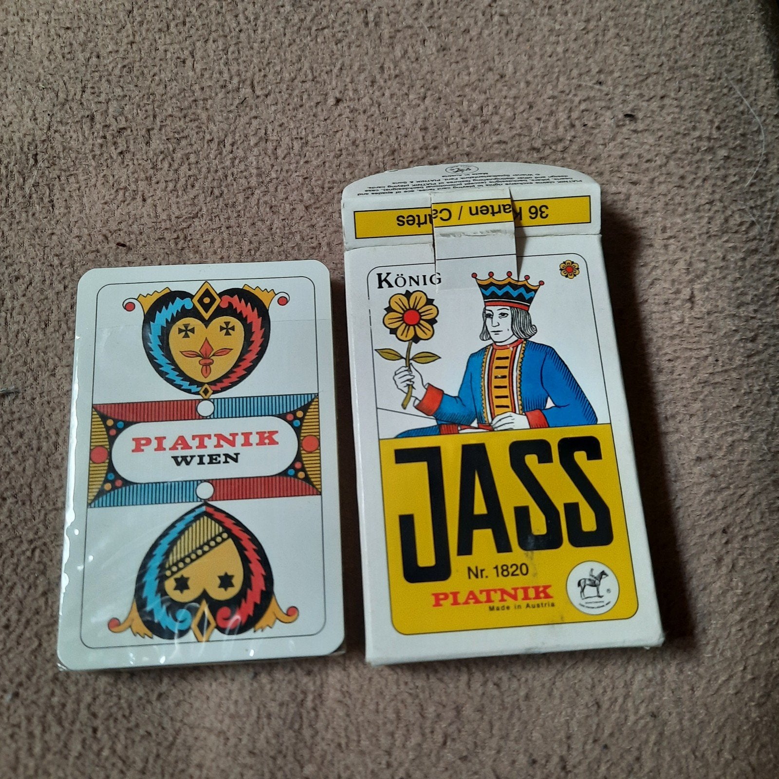 Jeux de cartes, anciens et nouveaux. Enchère., Enlèvement ou Envoi, Joker(s)