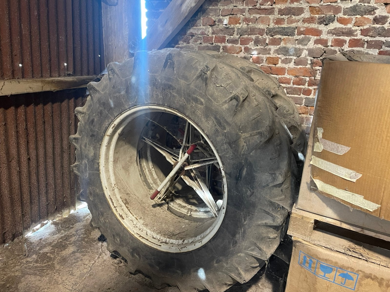 Roues jumelées 5 étoiles 34 pouces, Enlèvement