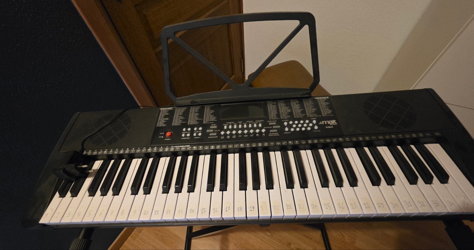 Keyboard met standaard, Muziek en Instrumenten, Ophalen
