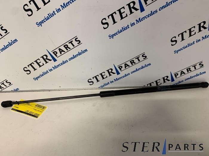 Amortisseur capot moteur droit d'un Mercedes C-Klasse, Autos : Pièces & Accessoires, 3 mois de garantie, Utilisé, -, -