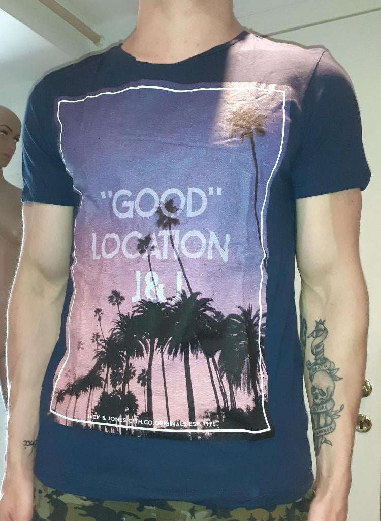 Heren t-shirt blauw good location Jack & Jones S, Enlèvement ou Envoi, Neuf, Taille 46 (S) ou plus petite, Bleu