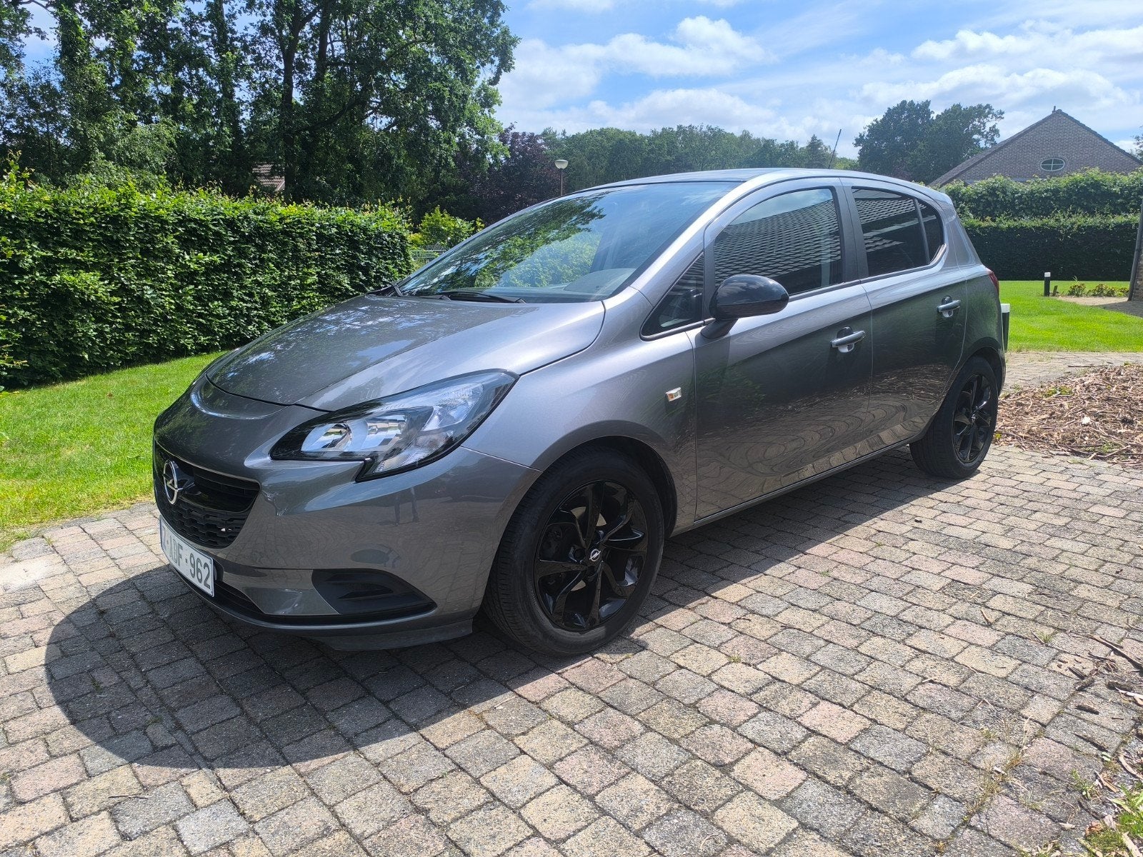 Opel Corsa e "Black Edition" #benzine #euro 6d met GARANTIE, Auto's, USB, Handgeschakeld, 5 deurs, Zilver of Grijs