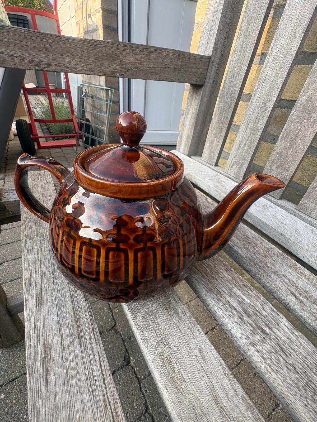 Antiek theepot, Ophalen