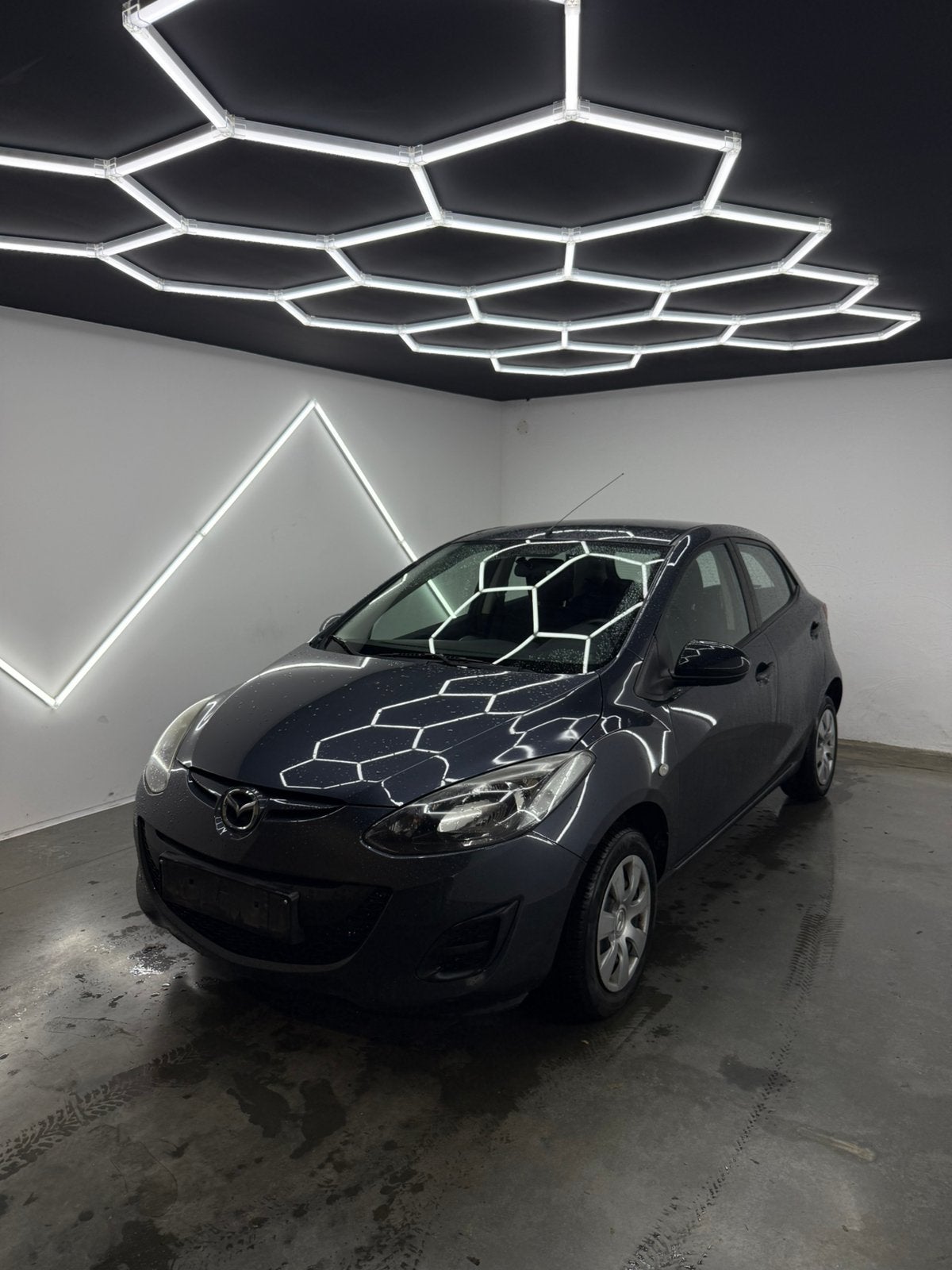 Mazda 2 | 2013 | 98,169 KM | GARANTIE D'UN AN, Autos, Boîte manuelle, Entretenue par le concessionnaire, Noir, 55 kW