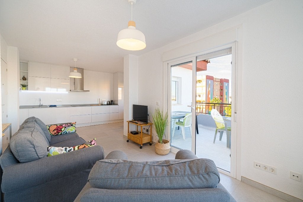 RECHARGEZ VOS BATTERIES EN ESPAGNE (TORREVIEJA), Immo, 50 m² ou plus, Namur (ville)