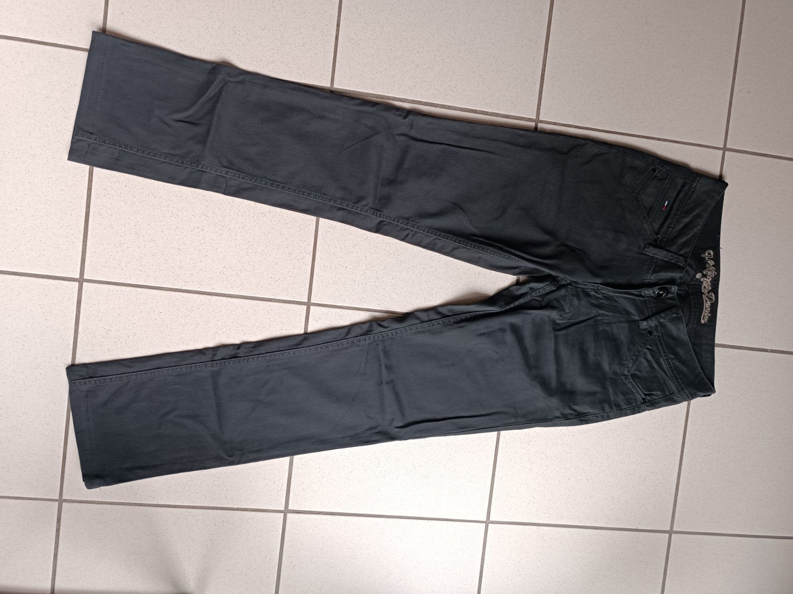 Pantalon Tommy Hilfiger 'Victoria STS' - W25/L34 - Noir, Enlèvement ou Envoi, Comme neuf, W27 (confection 34) ou plus petit, Tommy Hilfiger