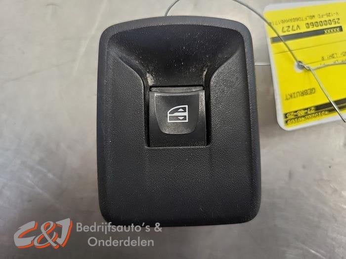 Commutateur vitre électrique d'un Opel Vivaro, -, Opel, 3 mois de garantie, Utilisé