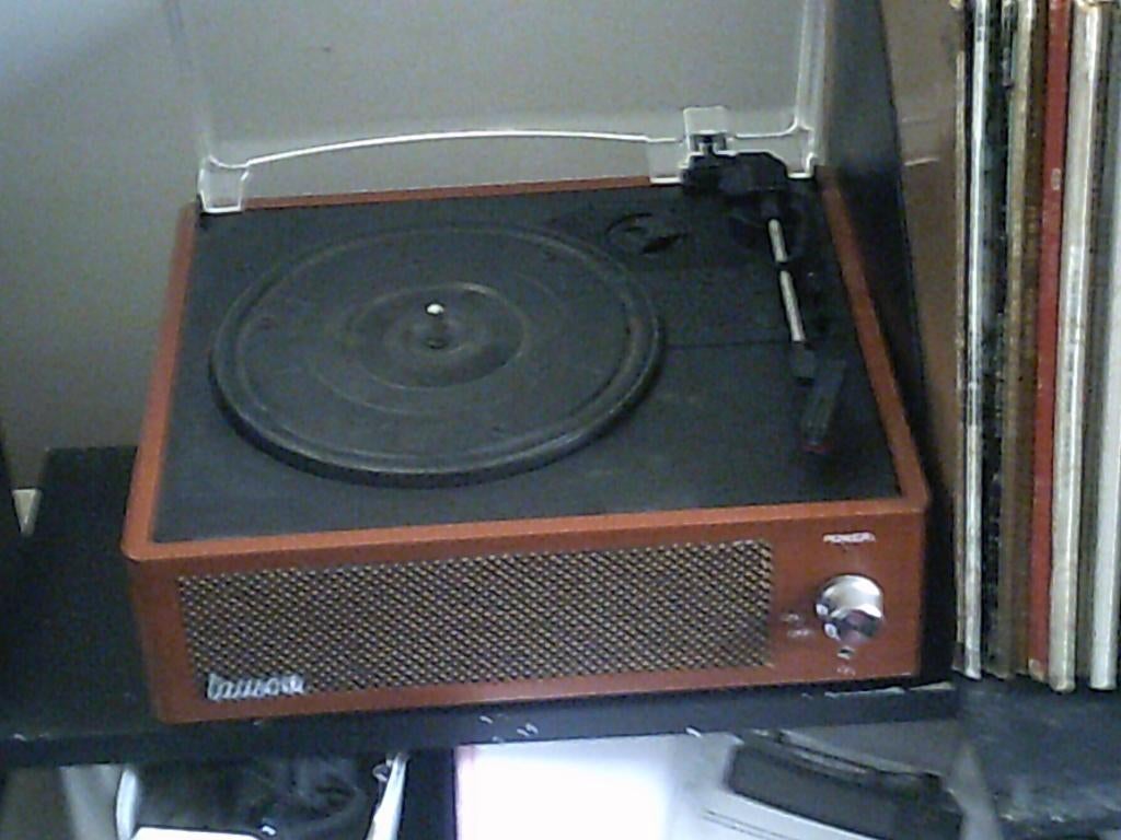 Tourne - disque Vinyle av; amplis + 30 disques 33 T Variés, Autres marques, Comme neuf, Enlèvement, Connexion USB