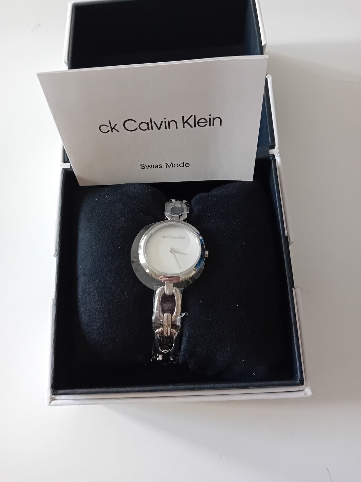 montre femme câlvin Klein, Neuf, Autres marques, Acier, Enlèvement