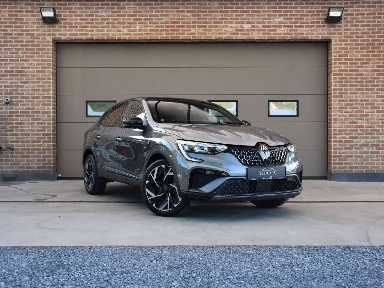 Renault Arkana 1.6i E-TECH HEV / ESPRIT ALPINE / CARPLAY /, Autos, Renault, 0 kg, 0 kg, Noir, 5 portes