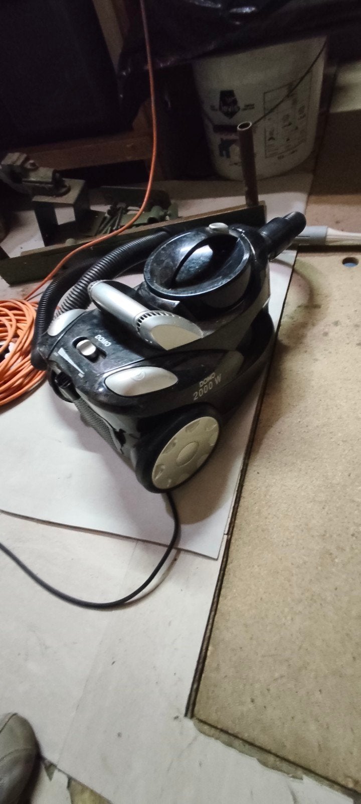 Aspirateur domo, Enlèvement