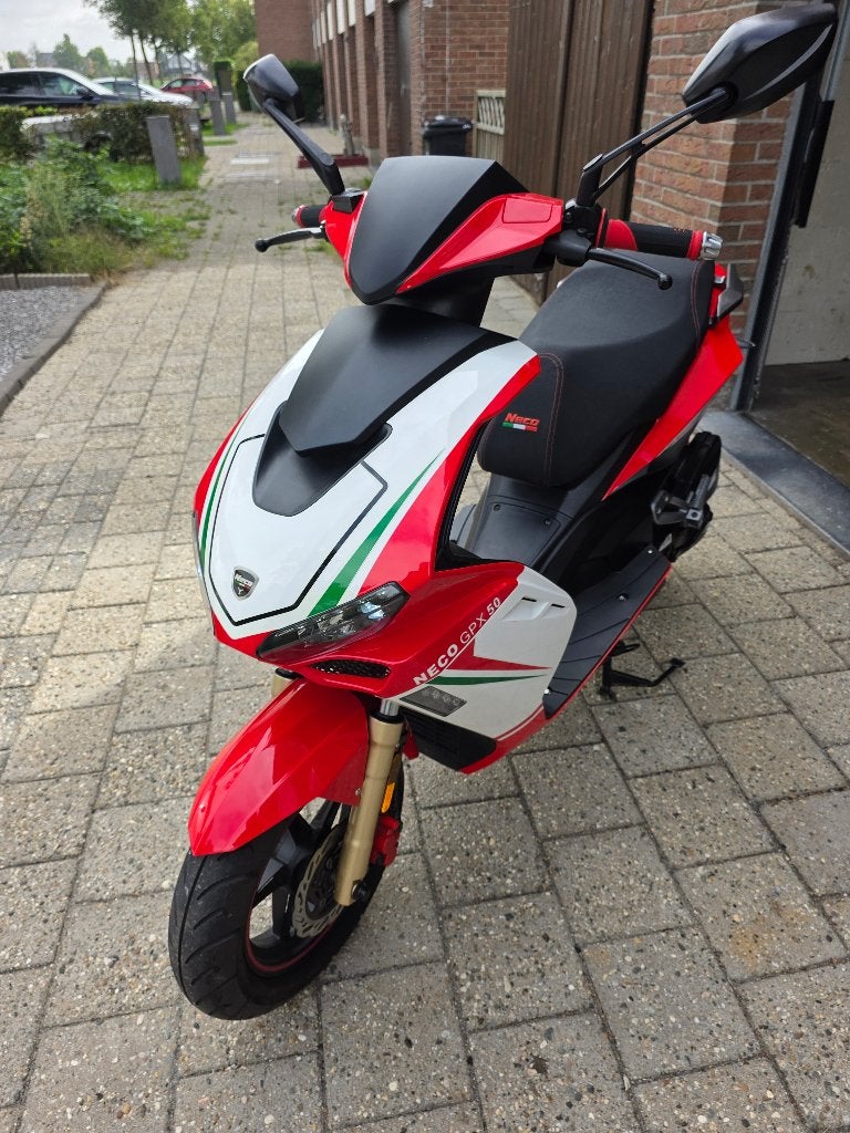 Scooter gpx klasse a in nieuwestaat, Vélos & Vélomoteurs, Neco, Comme neuf, Enlèvement, Classe A (25 km/h)