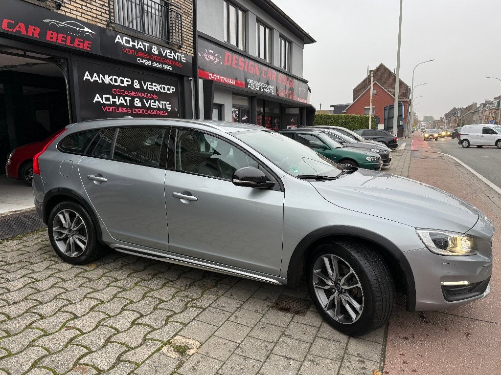 Volvo V60 Cross Country 2.0 D3 Xenon Cruise * Volvo Carnet, Auto's, Automaat, Navigatiesysteem, Leder, 5 deurs