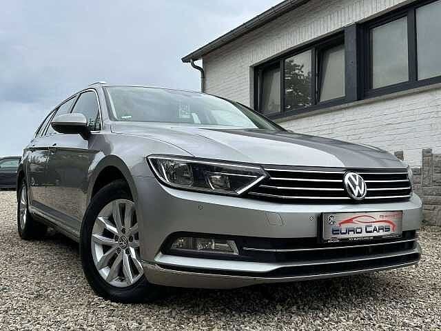 Volkswagen Passat Variant 2.0 CR TDi Highline, Autos, Volkswagen, https://public.car-pass.be/vhr/8f955e9a-3356-4865-bdee-df42f161aa62