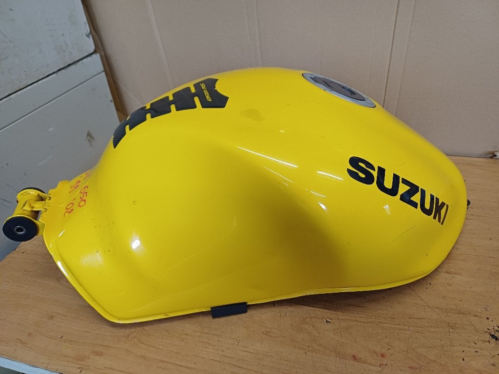 suzuki sv 650 model '99-'02 benzinetank, Ophalen of Verzenden, Gebruikt
