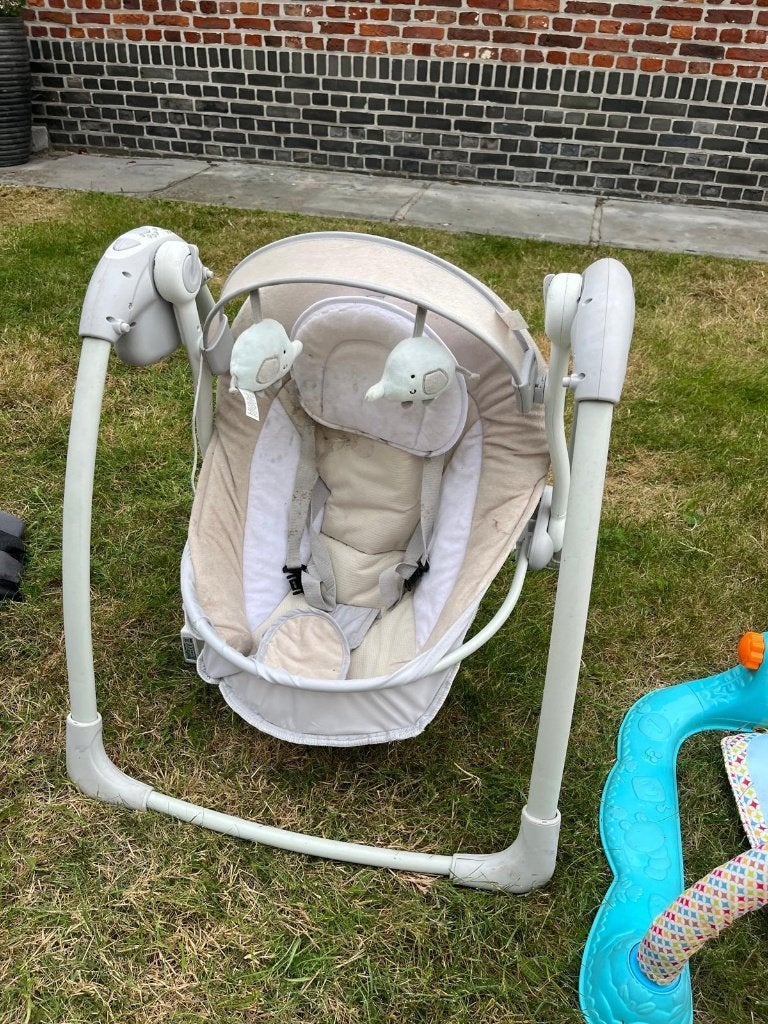 Balançoire électrique pour bébé, Enfants & Bébés, Enlèvement, Utilisé