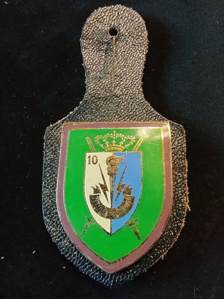 Badge # 42, Collections, Envoi
