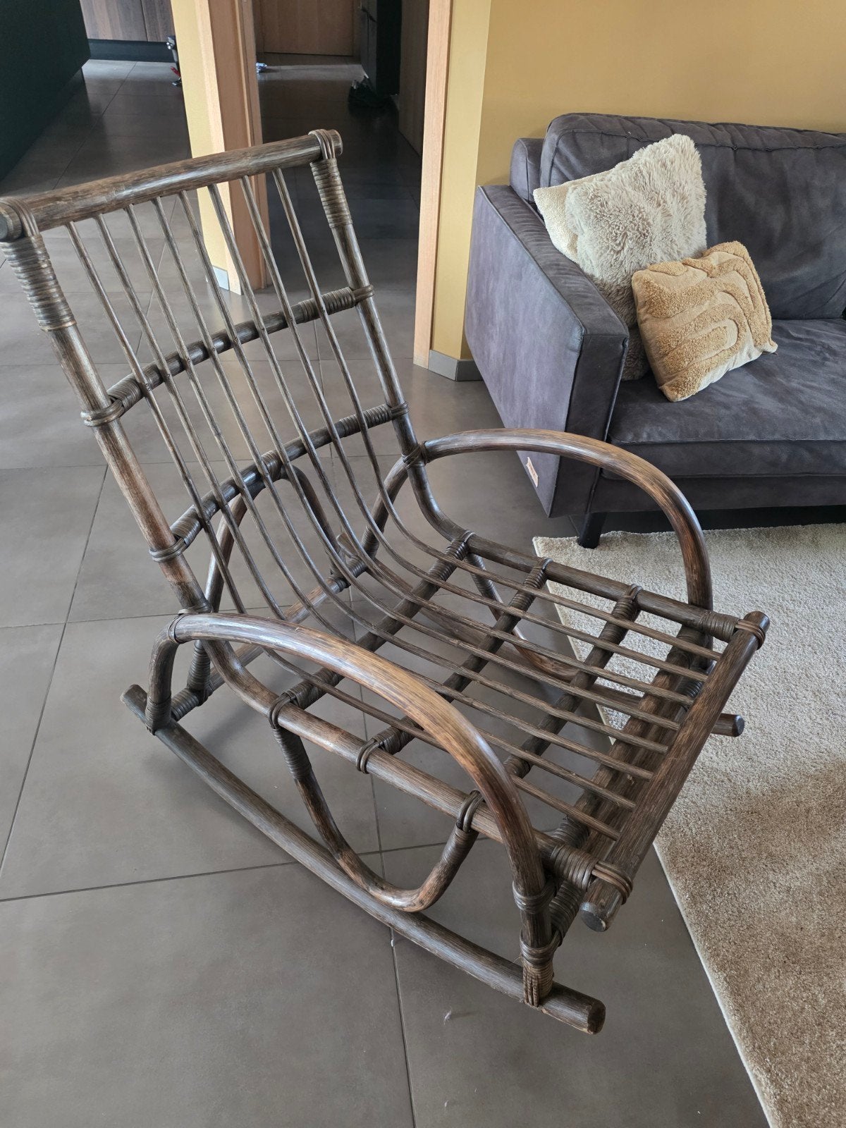 Rocking chair, Enlèvement