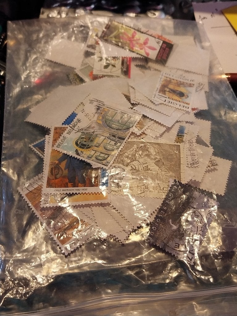 MEER DAN 150 VINTAGE BELGISCHE POSTZEGELS, Ophalen of Verzenden, Papier, Setje
