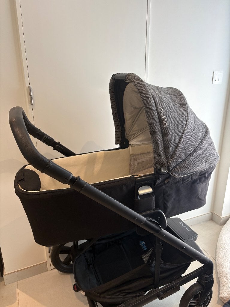 Nuna mixx next, Kinderen en Baby's, Kinderwagens en Combinaties, Zo goed als nieuw, Met reiswieg, Ophalen, Kinderwagen