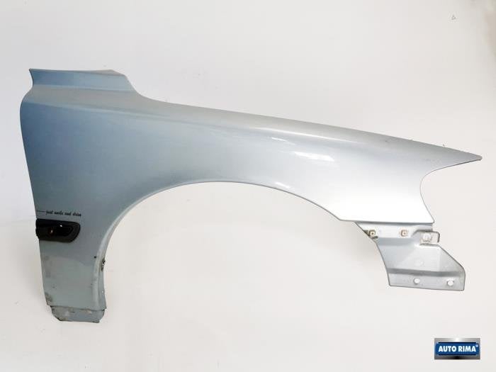 Aile avant droite d'un Volvo V70 (444), -, 3 mois de garantie, -, -