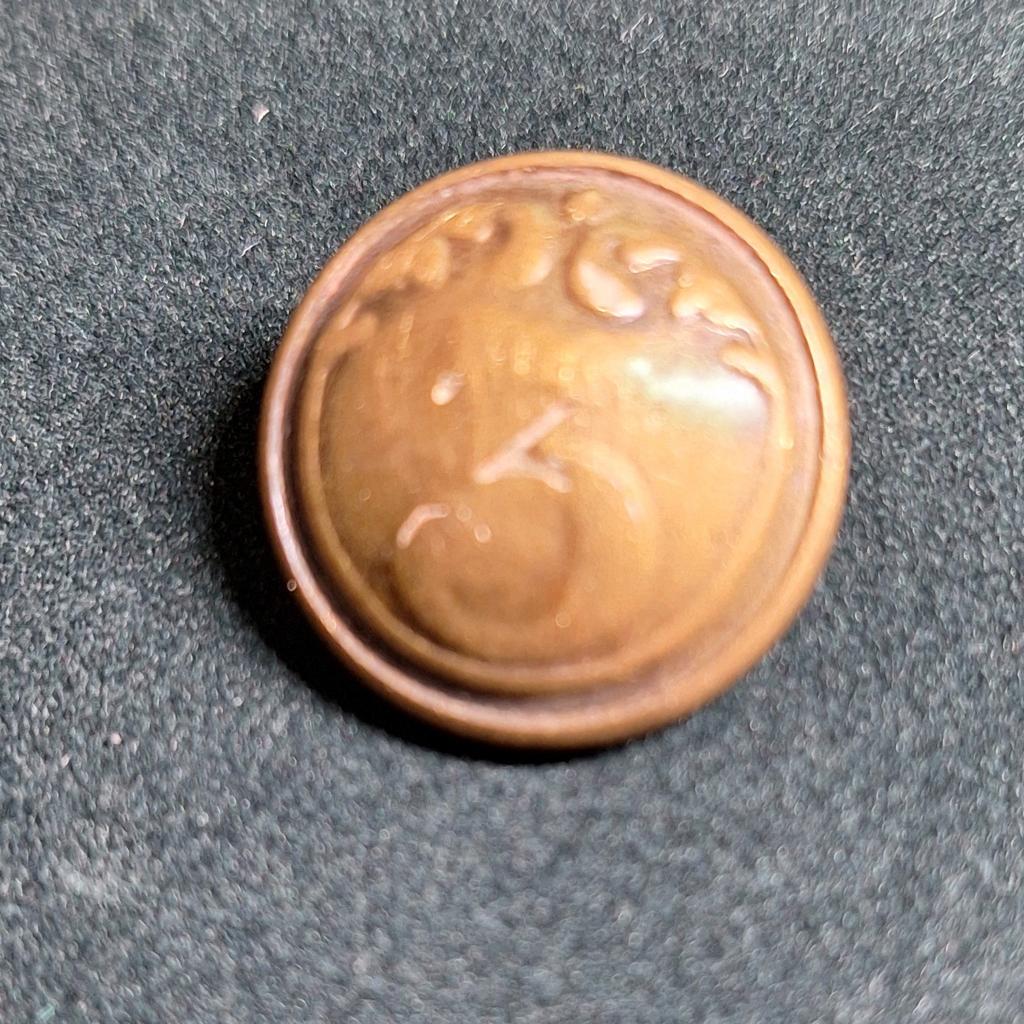 Bouton belge n3, Enlèvement